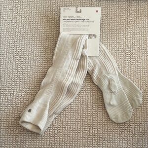 Lululemon Find Your Balance Knee-High Sock M/L New